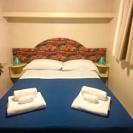 Baia Dei Micenei Camping