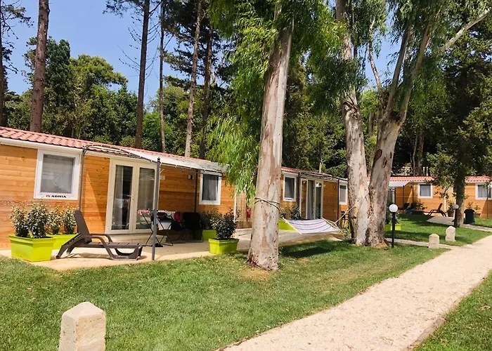 Baia Dei Micenei Campsite