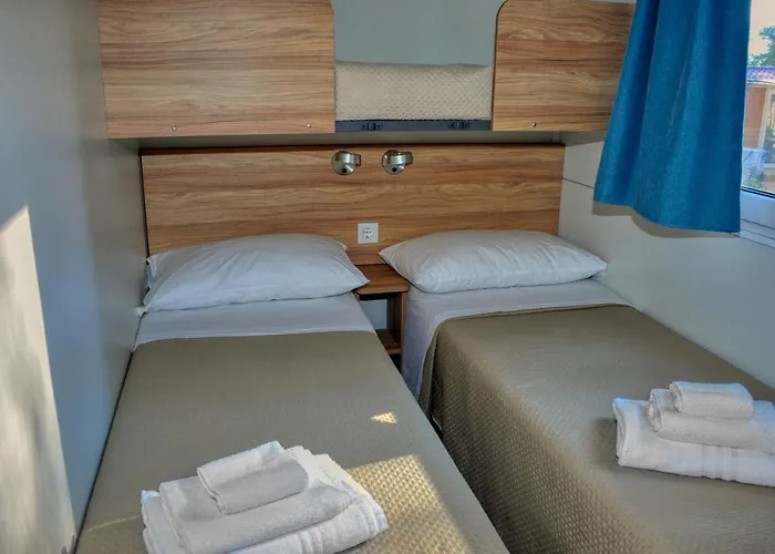 Camping Baia Dei Micenei *