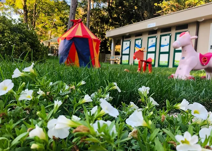 Baia Dei Micenei Camping