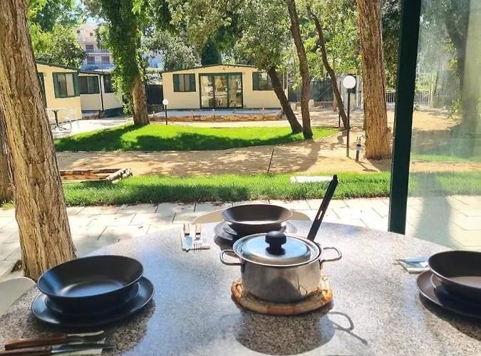 Camping Baia Dei Micenei *